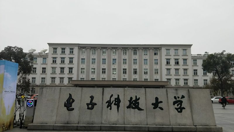 固态电容鼓包还能用吗？揭秘其背后的原因及影响